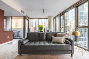 Loop 2BR w Pool Gym nr Financial District L CHI-257